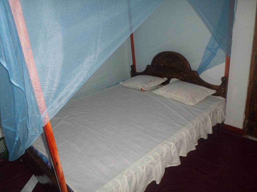 Grand Villa Mirissa Kamer foto